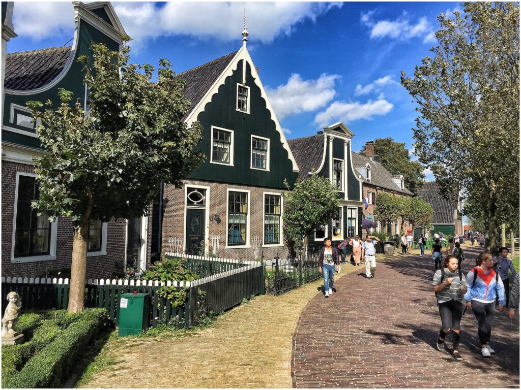 Zaanse Schans - Kalverringdijk in Zaandam, gemeente Zaanstad
